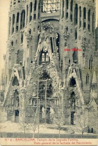 Barcelona 8 Templo de la Sagrada Familia Vista General de la fachada del nacimiento Ed Herederos Vda. Pla Barcelona s/f  Principios siglo XX. 18 € 