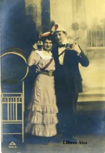 Viena Wien  Cerveza Birra  Pareja de jóvenes  escrita al dorso fechada 11-9-1905 serie 1513-4  10 € 