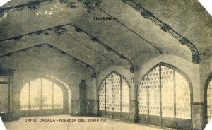 Barcelona Orfeó Catalá Fumador del segón Pis. Ed. Associació protectora de la ensenyansa catalana Foment d’escoles catalanes Missé Gerns Barna s/d anys 20? Te retallats les 4 cantonades. 15 