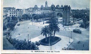 Barcelona 13 Arco del Triunfo ed. L Roisin Fot. Barcelona s/f (años 20)  con ventanilla 7 € 