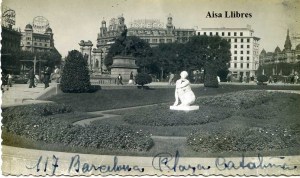 Barcelona Plaza Cataluña 117  fotográfica s/d.  años 50?) 8 € 