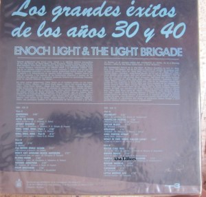Enoch Light ¬ The Light Brigade Los grandes éxitos de los años 30 y 40 , Madrid 1976  Vinilo Doble 46 € dorso